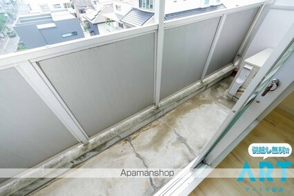アルト雄郡　東棟[1R/22.9m2]のバルコニー