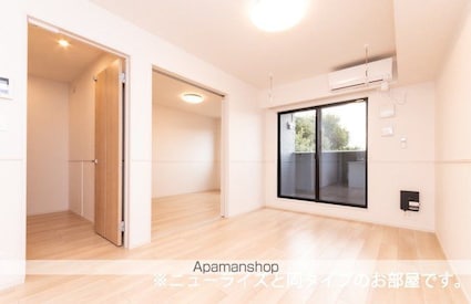 和歌山県岩出市野上野[2LDK/58.6m2]のリビング・居間