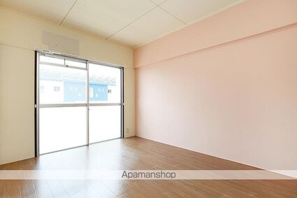 ヴィラ・アンソレイエ牟礼Ⅱ[3DK/58.46m2]のリビング・居間