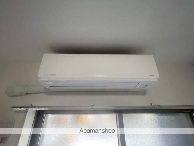 F ASECIA ASSISTの内装写真