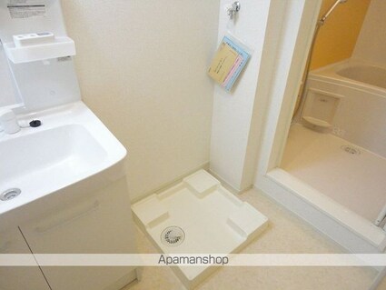 グリーン　フィールド　Ⅰ[1R/32.94m2]のリビング・居間2