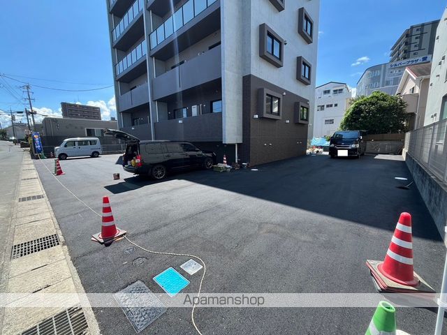 L’S 2の玄関写真