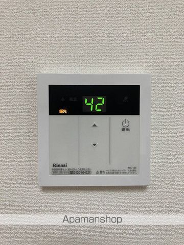 ホワイトハウス8の内装写真