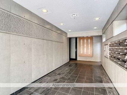 東京都新宿区高田馬場１丁目[1K/17.87m2]のロビー2