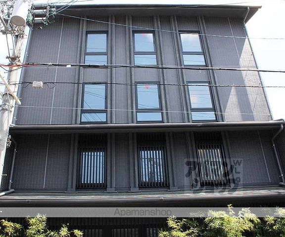 CREA二条城北の外観写真