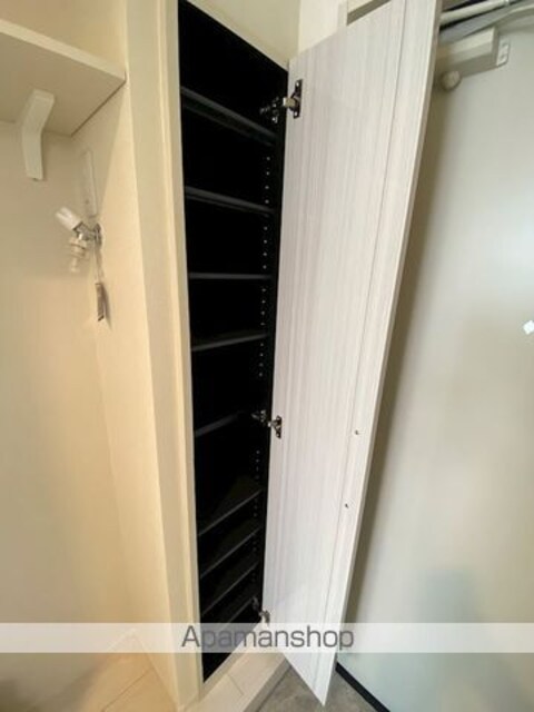 ハーモニーテラス中台[1R/12.48m2]の玄関