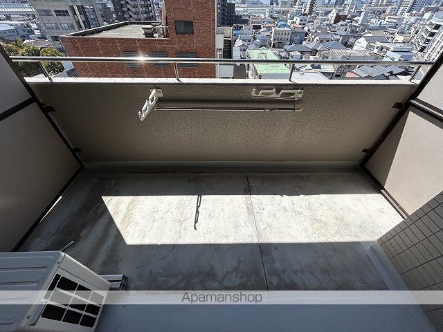 ミッションデルタの内装写真