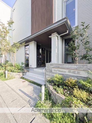 シャーメゾン平成東の玄関写真
