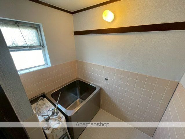西大寺住宅2号棟の内装写真