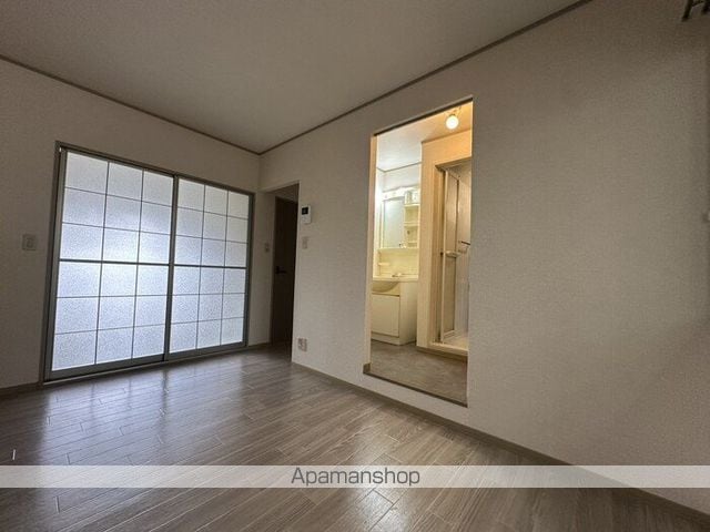 ボンジュール岡山手 1番館の内装写真