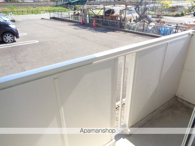 サン サン ハウス 2の内装写真