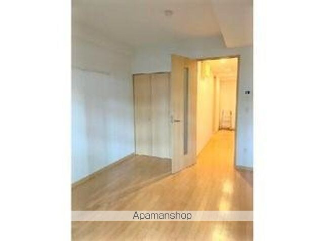 ロワジール三軒茶屋[1K/27.88m2]のリビング・居間