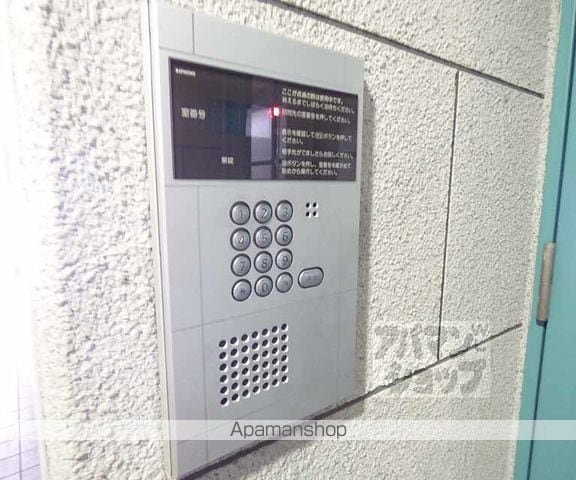 バインオークNICの内装写真