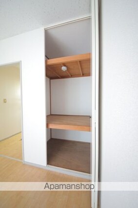 ベルデュールドカワワ[1R/20.46m2]の収納