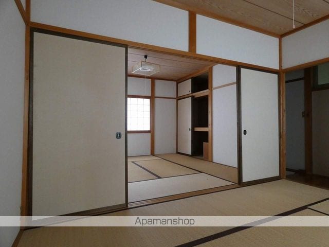 コーポエヌIIの内装写真