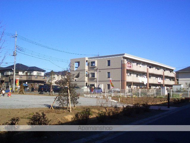 オネスティ ユー カレントの周辺写真