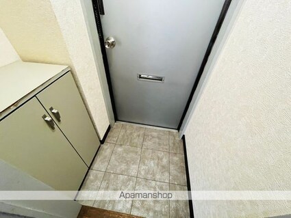 ハイツたかし[1R/19m2]の玄関