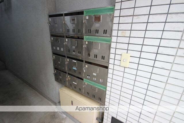 広島県広島市中区十日市町２丁目[1K/17.98m2]の共用部3