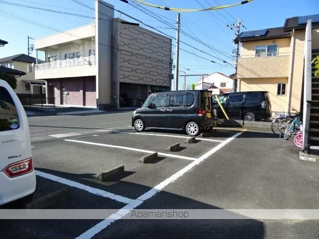 センチュリー21の外観写真