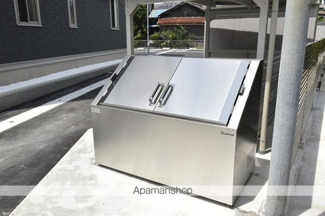 A L’ESTのその他写真