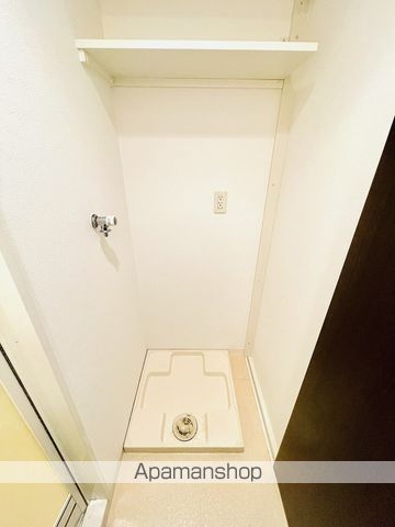 リブ工大前の内装写真