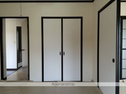 フレグランス六本木[2DK/36.72m2]の収納