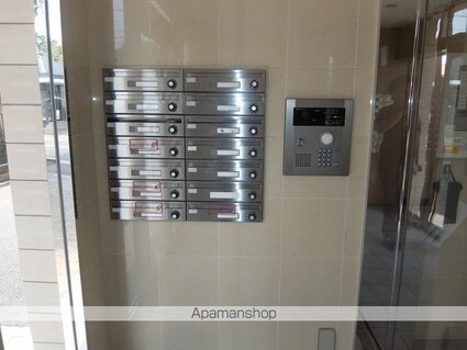 ヴァン　ヴェール[1K/29.38m2]のロビー