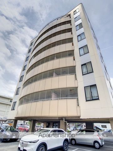 TWINVILLA B館の外観写真