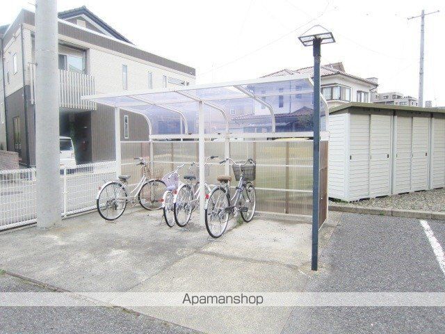 パピヨン三輪A棟の玄関写真