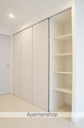リブリ・二十世紀が丘[1R/26.08m2]の収納