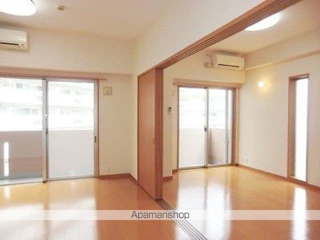 ビエンナーレ高取の内装写真