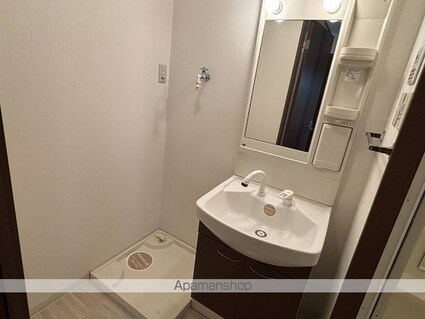 ＤＥＡＲ　ＣＯＵＲＴ（ディアコート）[1K/30.96m2]の洗面所