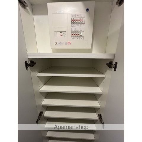 シーズンフラッツ杉並井草の内装写真