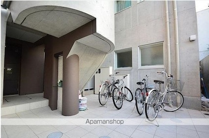 東京都世田谷区羽根木１丁目[1K/24.92m2]の共用部