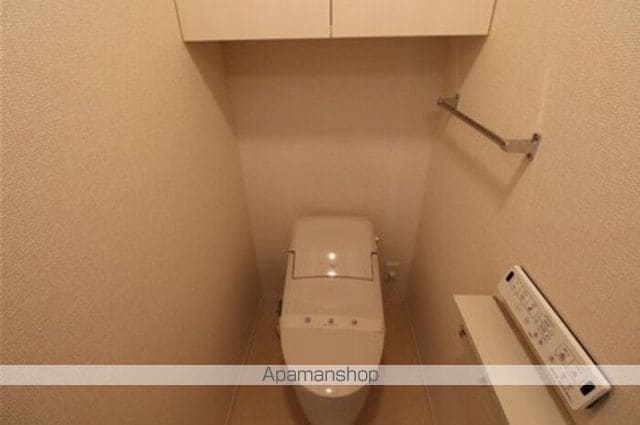 佐世保市 3階建 築8年の内装写真