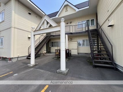 アーバンパレス雅[1DK/32.72m2]のエントランス1