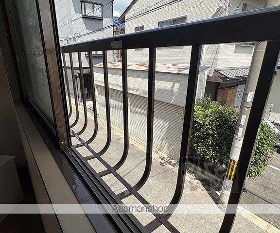 プチ パレの内装写真
