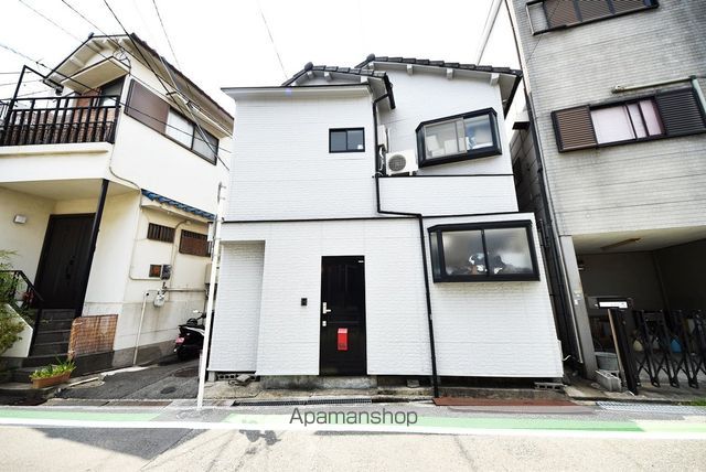 庄内ハイツA棟の外観写真