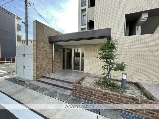 第三翠芳ビルの玄関写真