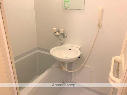 レオパレスＴＡＫＥＳＨＩＲＯ[1K/23.18m2]のバス