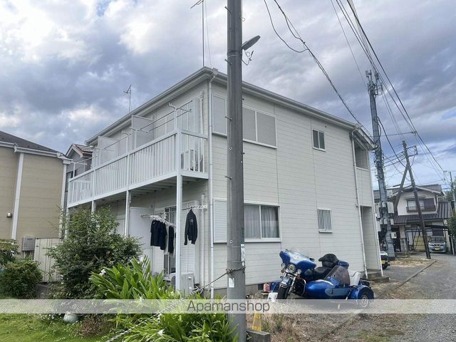 ハイツ伊奈の外観写真
