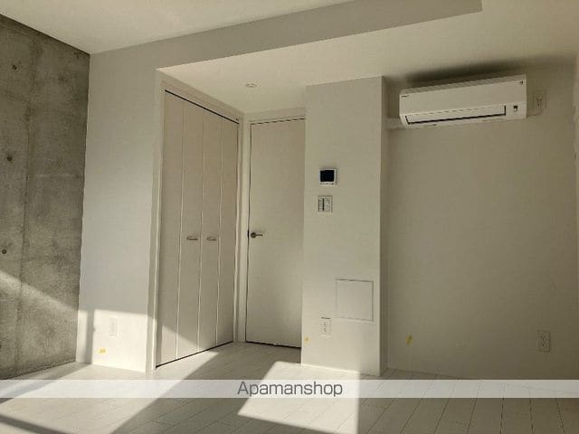 LEGALAND三軒茶屋SOUTHの内装写真