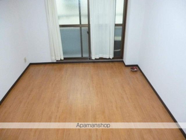 ウイング英の内装写真