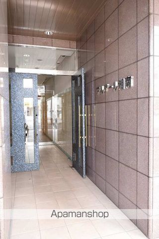 アルテール湘南の玄関写真