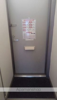 レオパレスグランディル[1K/20.28m2]の玄関