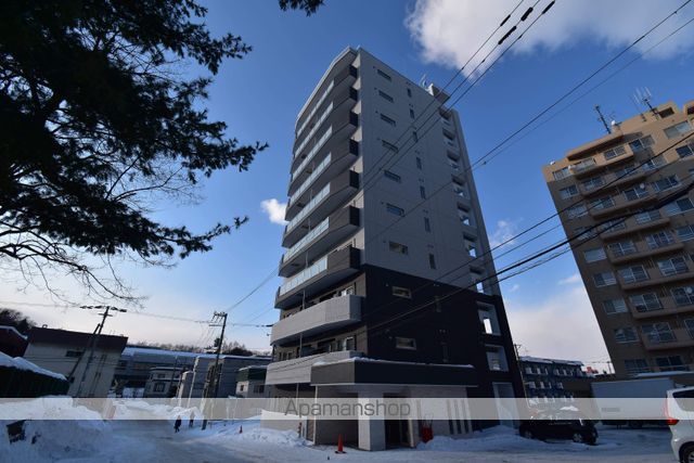 エルカミノ平岸の外観写真