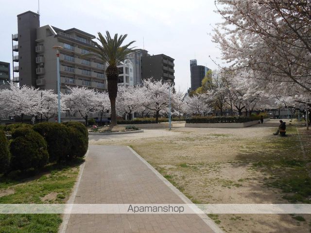 URBANEXOSAKATEMMABASHIの周辺写真