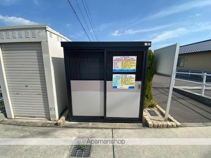 サン　クレスト[1LDK/45.07m2]の共用部1