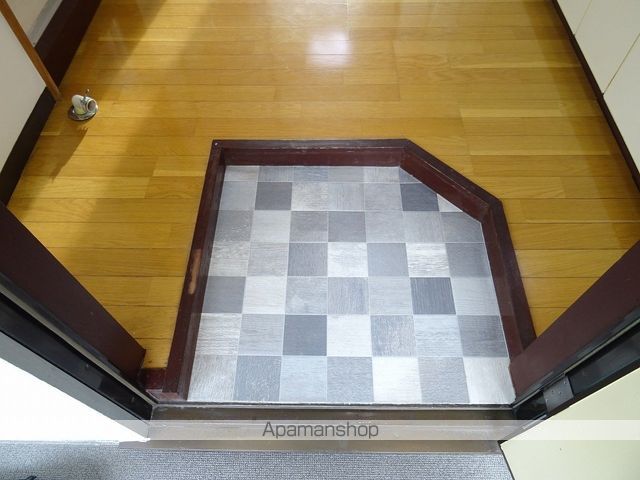 クリスタルAの内装写真