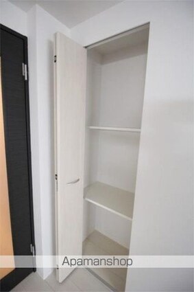 ベル　エポック[1SLDK/51.02m2]の玄関